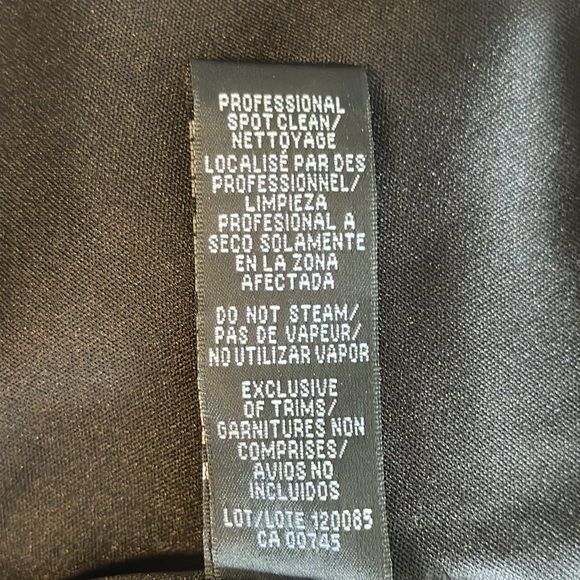 Carmen Marc Valvo Infusion Sequenced Black Formal Dress - Picture 12 of 12